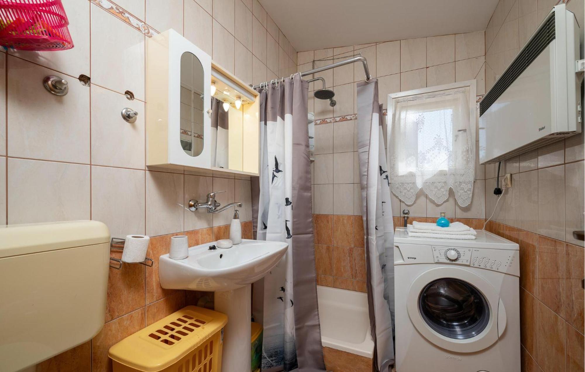1 Bedroom Beautiful Apartment In Betiga 巴尔巴里加 外观 照片