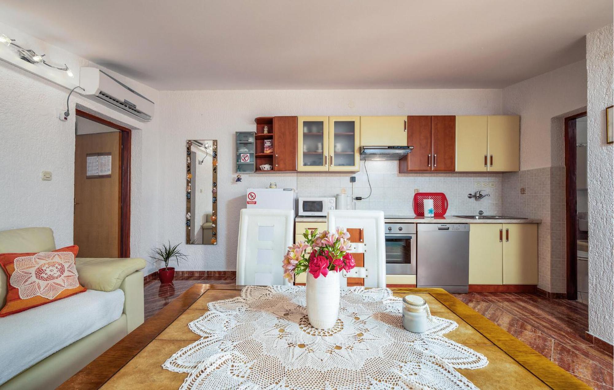 1 Bedroom Beautiful Apartment In Betiga 巴尔巴里加 外观 照片